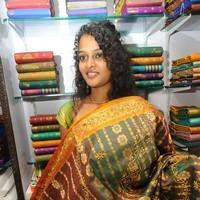 Sonia Deepti inaugurates silk showroom - Pictures | Picture 96941
